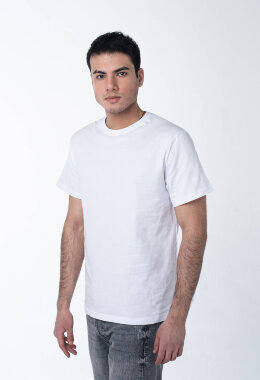 Белая мужская футболка с лайкрой Белая мужская футболка с лайкрой